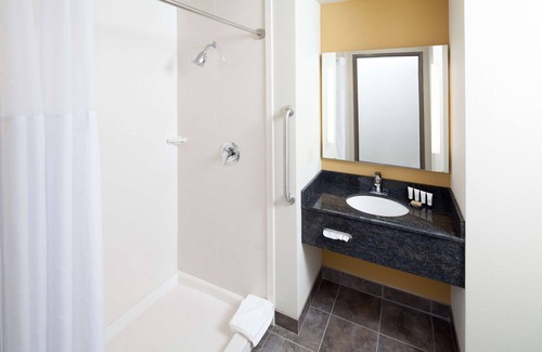 Polson Hotel | Red Lion Inn & Suites Polson