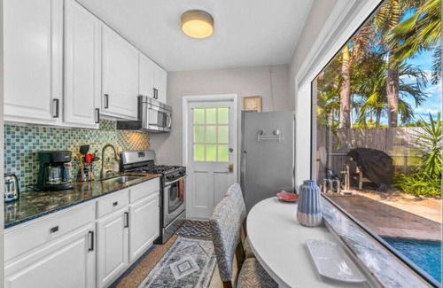 Delray Beach Villa | Red Palm Villas: The Saw Palmetto