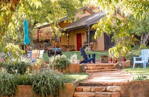 Zion National Park South Entrance Hotel | Red Rock Inn Cottages