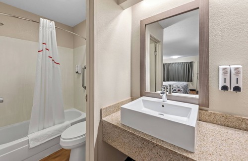 Columbus Hotel | Red Roof Inn Columbus West - Hilliard