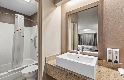 Columbus Hotel | Red Roof Inn Columbus West - Hilliard