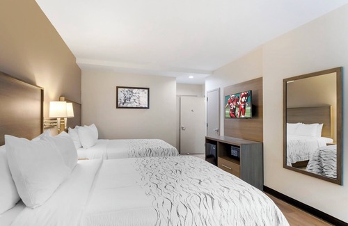 Queens Hotel | Red Roof Inn PLUS+ Jamaica, NY – JFK Airport