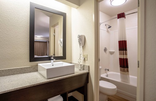 The Hill Hotel | Red Roof Inn PLUS+ St Louis - Forest Park/ Hampton Ave