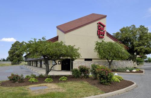 Maumee Hotel | Red Roof Inn Toledo - Maumee
