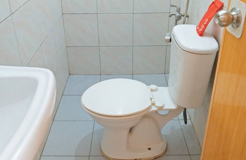 Cebu Hotel | RedDoorz near Baclay Drive Super Metro