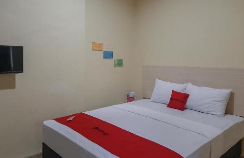 Bontang Hotel | RedDoorz near Kantor Walikota Bontang