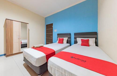 Samarinda Haus | RedDoorz Syariah @ Pangeran Suryanata Samarinda