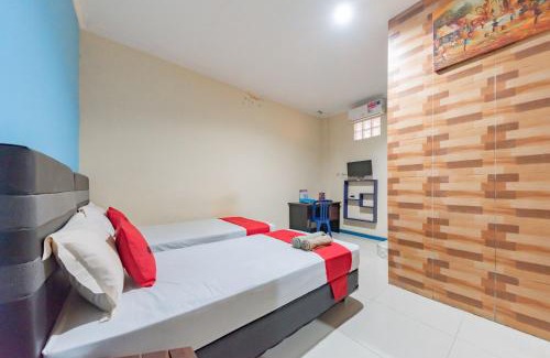 Samarinda Haus | RedDoorz Syariah @ Pangeran Suryanata Samarinda