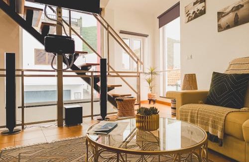 Velas Haus | Refúgio à Beira Mar
