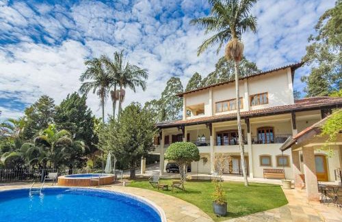 Carapicuiba Haus | Refúgio de Alto Padrão na Granja Viana