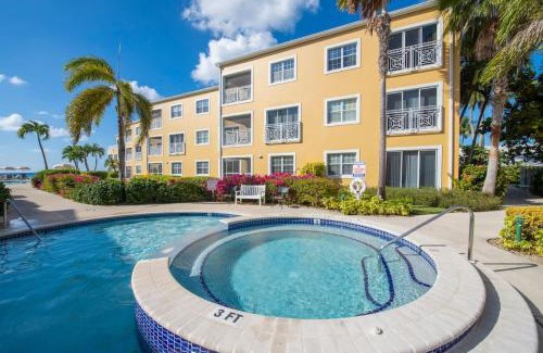 Seven Mile Beach Haus | Regal Beach Club #322