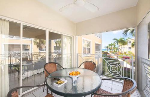 Seven Mile Beach Haus | Regal Beach Club #322