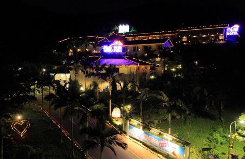 Zhonghe Hotel | Regale Motel