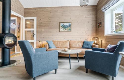 Moskenes Haus | Reine Rorbu, Amaliebua