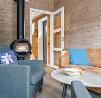 Moskenes Haus | Reine Rorbu, Amaliebua