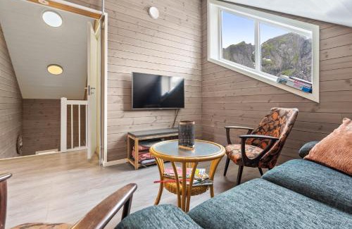 Moskenes Haus | Reine Rorbu, Amaliebua