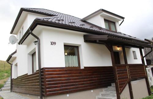 Liptovske Revuce Haus | Rekreačný dom za Potokom