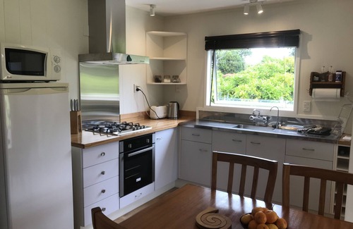 Kerikeri Haus | Relax a Lodge