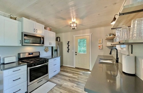 Deer River Kabine | Relax and recharge! Cabin on a tranquil bay on Deer Lake is a perfect get away!