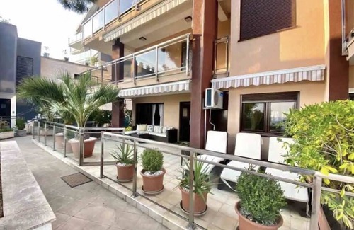 Rozino Wohnung | Relax Apt is the absolute best view and Location with pool in Budva