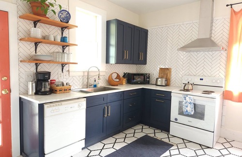 England Hütte | Entspannen Sie in einem Pekannussgarten 15 min. vom Flughafen