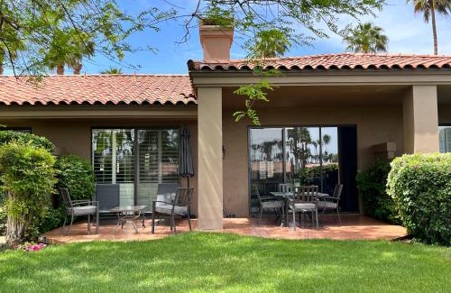 Palm Desert Wohnung | Relax in Palm Valley Comfort