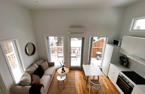 Upplands-Bro Municipality Haus | ☀Relax Lake Oasis | ♛Jacuzzi | View | Private Pier