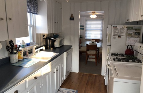 North Beach Haven Haus | Entspannen Sie auf der Terrasse dieses Maisonette-Hauses in der 2. Etage am Meer, nur wenige Schritte vom Strand entfernt.