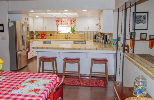 Squaw Valley Villa | Relax pool side enjoy amazing views 3-bedroom villa, 30 min below National park!