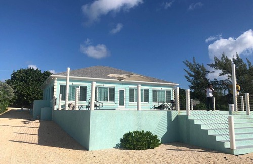 West End Haus | Entspannen Sie sich am Pool @ Brac Beach Retreat