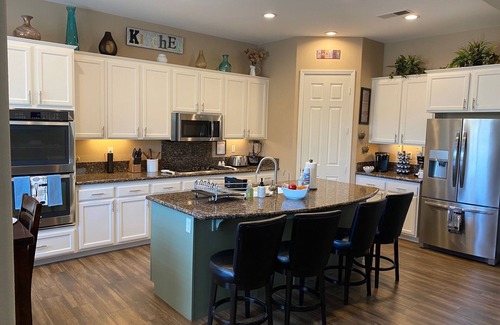 Indio Haus | RELAX: Saltwater Pool & Spa, Pool Table, Darts