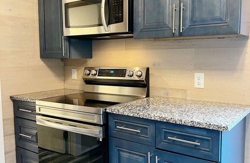 Mound Haus | Relaxed Cabin with Up-North Feel & Lake Life Vibe Near Lk Minnetonka