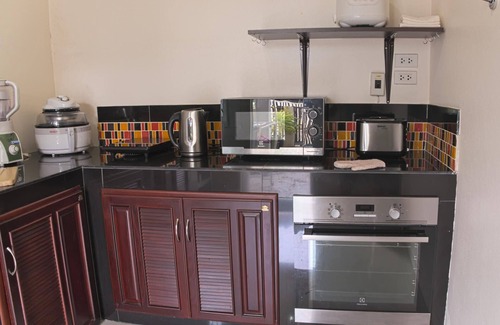 Krabi Haus | "Relaxing 2-Bedroom Ao Nang House with Modern Amenities & Local Charm