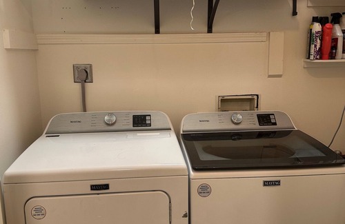 Little Rock Haus | Relaxing 2-bedroom home in the heart of West Little Rock with a hot tub.