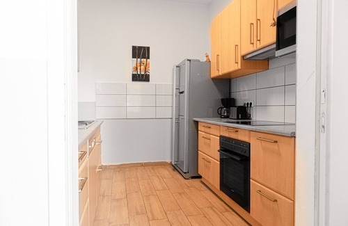 Simmering Wohnung | Relaxing 2BR shared Apt. U3 Enkplatz