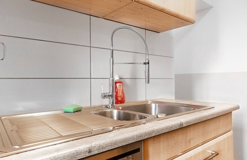 Simmering Wohnung | Relaxing 2BR shared Apt. U3 Enkplatz