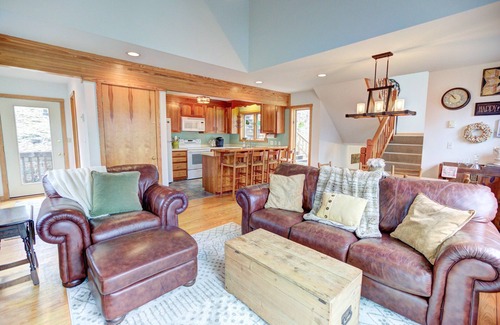 Deer Springs Haus | Entspannende 3 Zim Berghütte im Wintergreen Resort