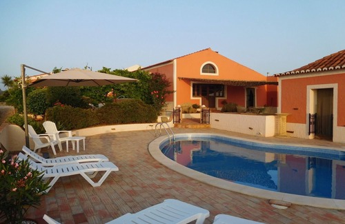Aldeia dos Palheiros Haus | ENTSPANNENDE FERIENVILLA - PANORAMISCHE LÄNDLICHE ALENTEJO-ANSICHTEN - POOL, FAHRRÄDER, PING PONG