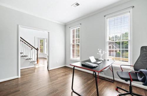 Mableton Villa | Relaxing home close Six Flag 21 miles to airport