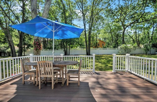 Mattituck Haus | Entspannendes Haus mit Pool und Privatstrand