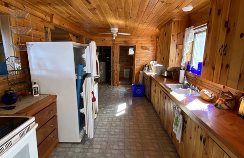 Lincoln Haus | Relaxing lake front home