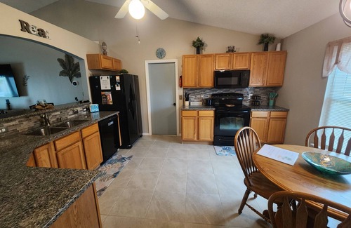 Palm Coast Haus | Relaxing Pool Home with spacious parking, close to Flagler Beach & Daytona