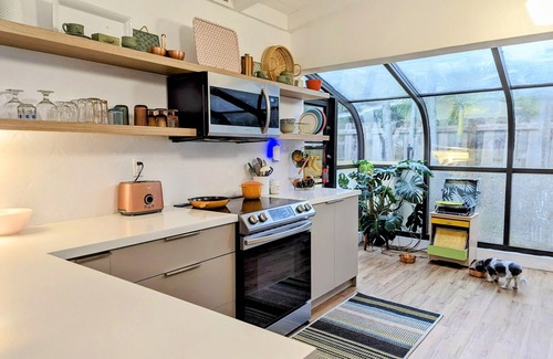 Sunset Haus | Remodeled midcentury home w/ pool, perfect for group stay. Close to everything!