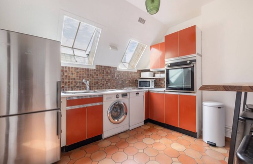 Marais Wohnung | Renaissance, 2BR/1BA, 5 people