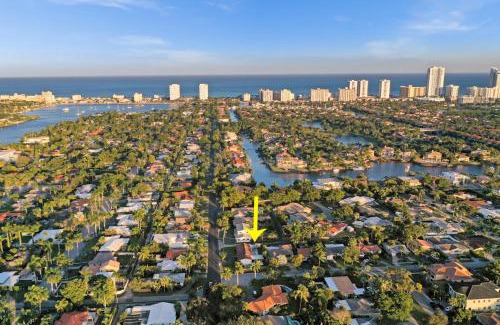 South Lake Haus | Renovated 5½ BR Home with Amazing Pool