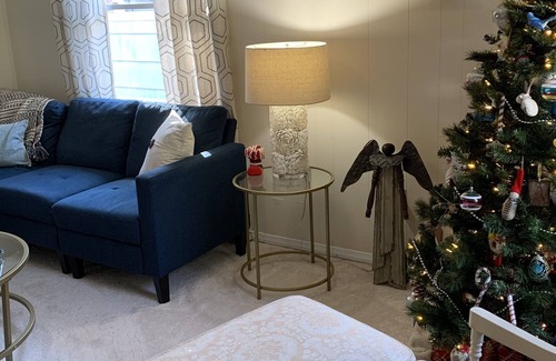 Issue Haus | Renovated Colonial Beach Cottage