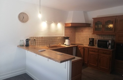 Clairvaux-les-Lacs Haus | Renovated family home set in greenery in the heart of the Jura, rated 3 * CDTJ.