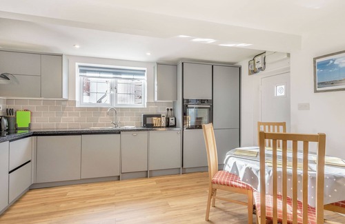 Wells-next-the-Sea Hütte | Renovated in 2022, Two Little Ducks is in an ideal location.