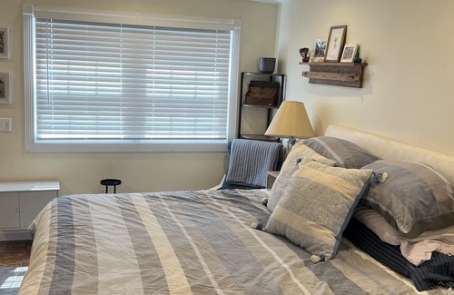 Dartmouth Wohnung | Renovated Private Studio Near Beach and Shopping