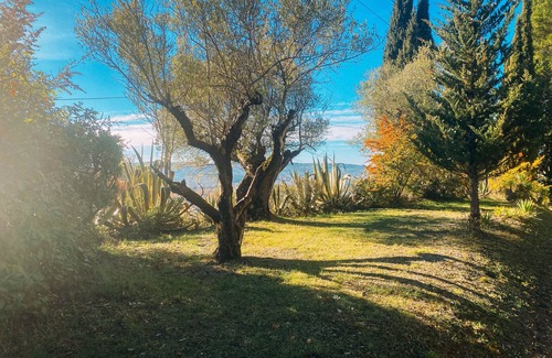 Montauroux Villa | Residence located 25 minutes from Cannes and Fréjus, close to Lac de St Cassien.